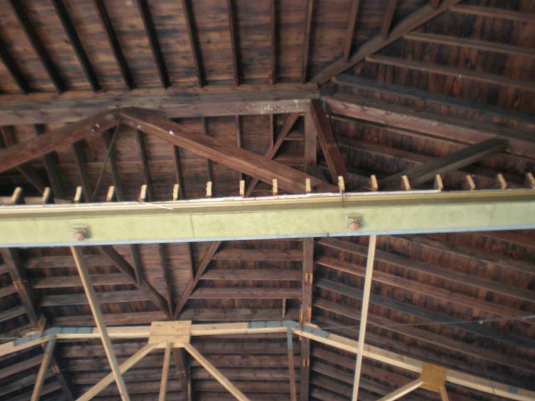 Opera House Interior - Trusses / Heavy Wooden Trusses